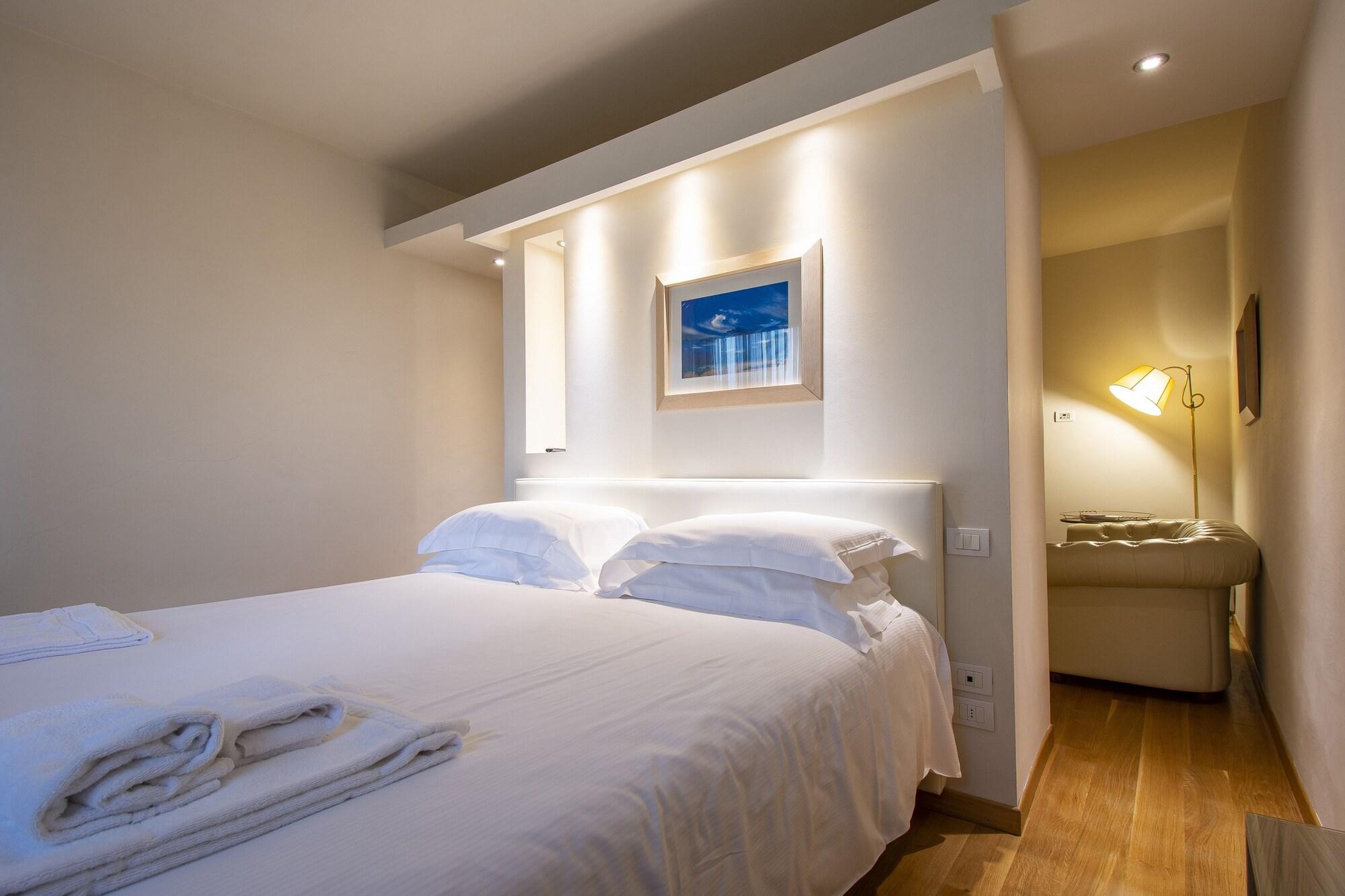Relais Piazza Signoria Aparthotel Florence Exterior photo
