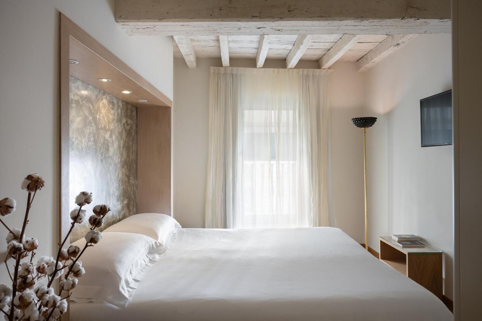 Relais Piazza Signoria Aparthotel Florence Exterior photo