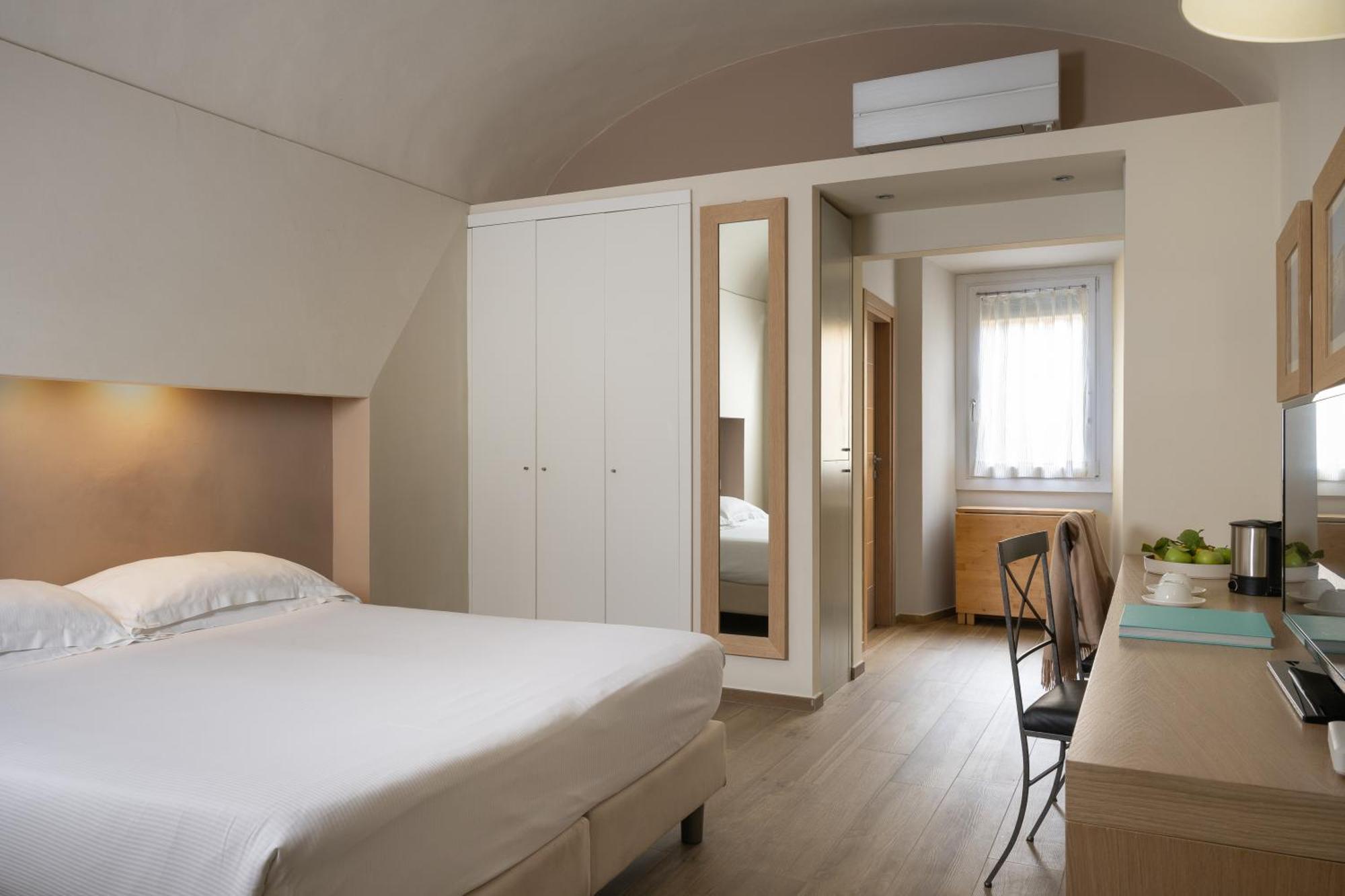 Relais Piazza Signoria Aparthotel Florence Exterior photo