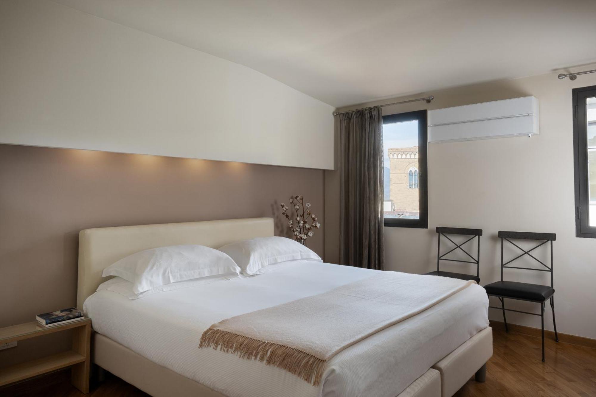 Relais Piazza Signoria Aparthotel Florence Exterior photo