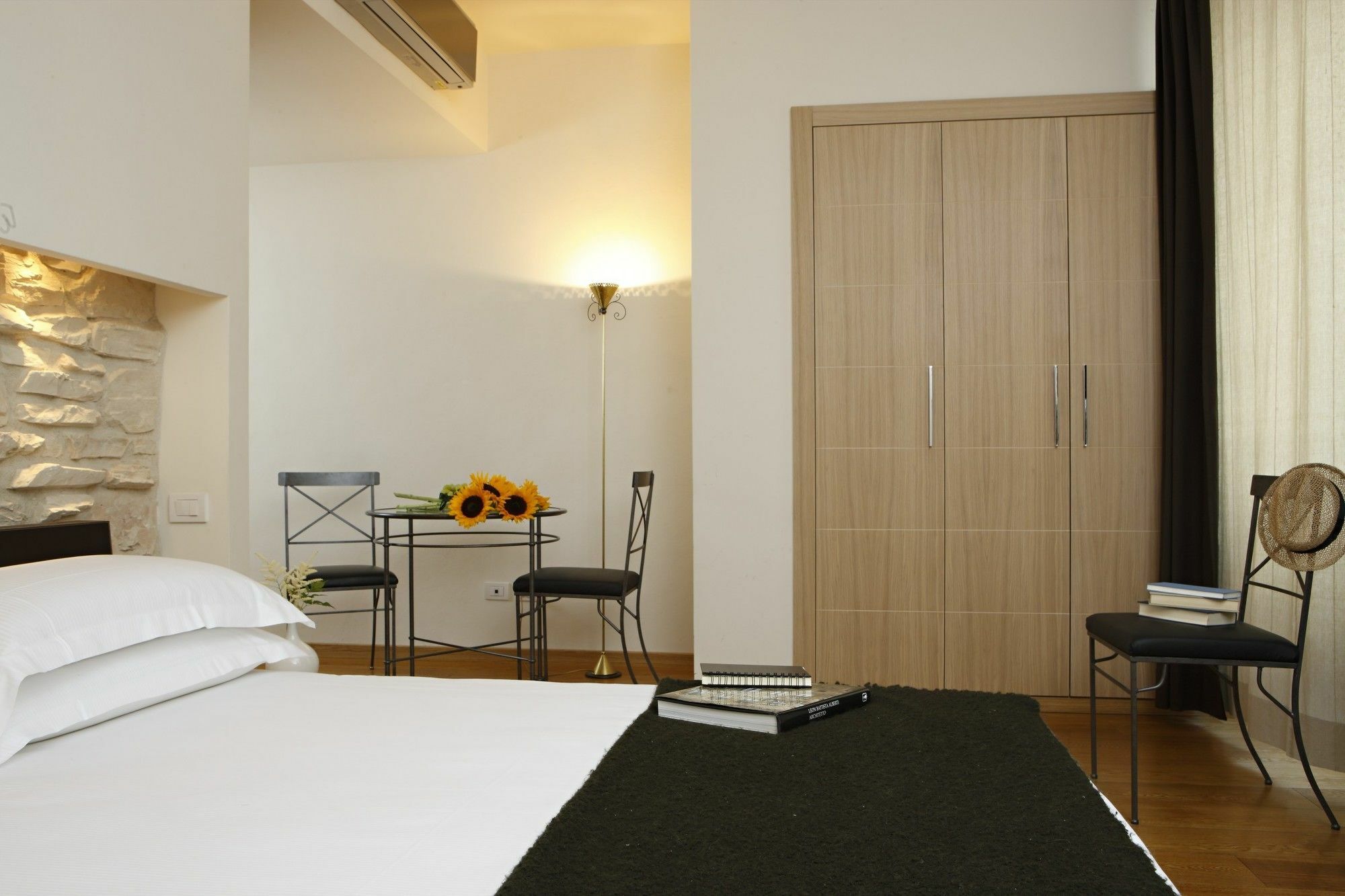 Relais Piazza Signoria Aparthotel Florence Exterior photo